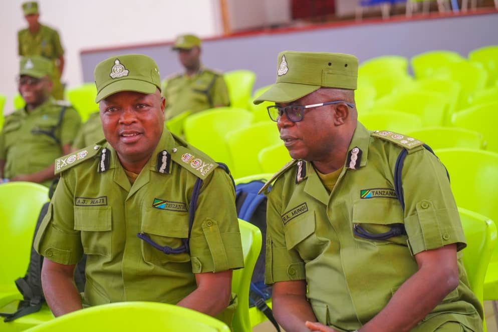 KAMISHNA AWADHI AFANYA UKAGUZI SHULE YA POLISI TANZANIA–MOSHI Gallery Image