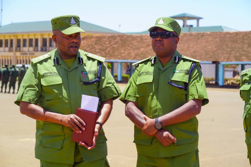 KAMISHNA AWADHI AFANYA UKAGUZI SHULE YA POLISI TANZANIA–MOSHI Gallery Image
